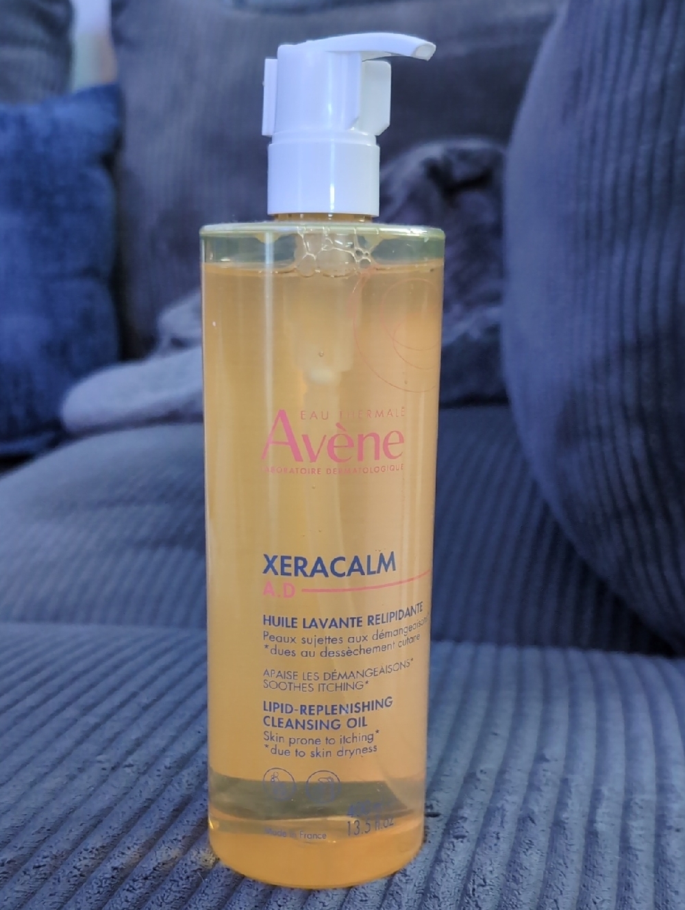 Avene XeraCalm A.D Lipid-Replenishing Cleansing Oil